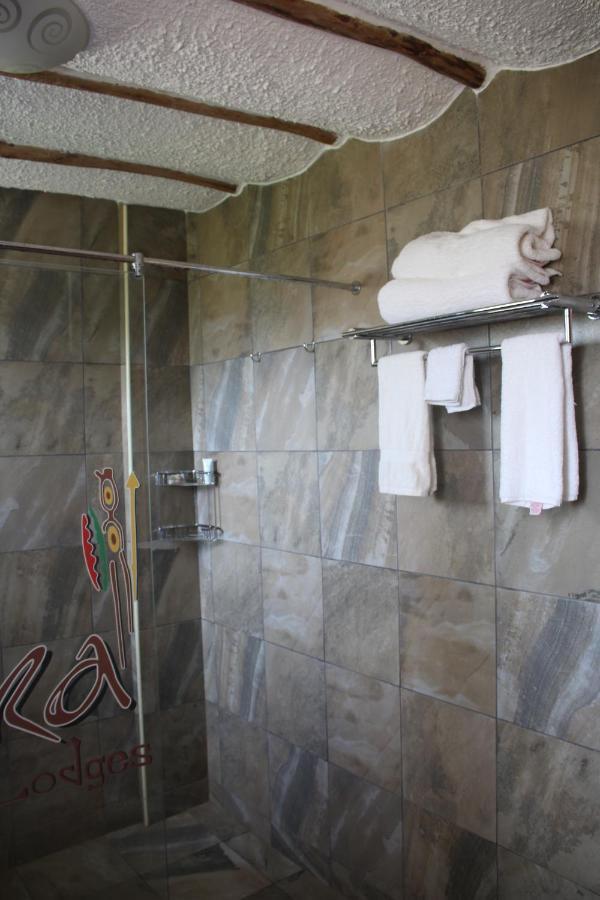 Afrika Lodges Voi Exterior photo